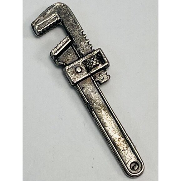 Clue 50th Anniversary Board Game Replacement 1.75" WRENCH Weapon Piece Part EUC - Picture 2 of 3